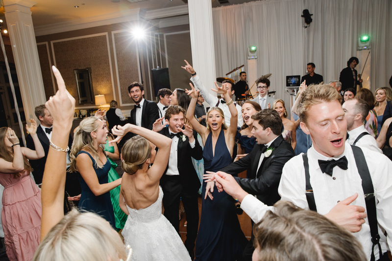 <h3>Packed Dance Floor at the Philadelphia CC - Photo by Asya Photography.com<strong></h3>